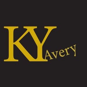 Meet your Posher, Eleanora